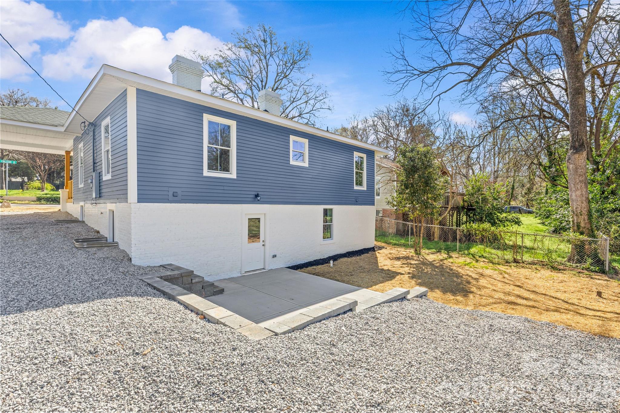 109 N College Street Monroe NC 28112