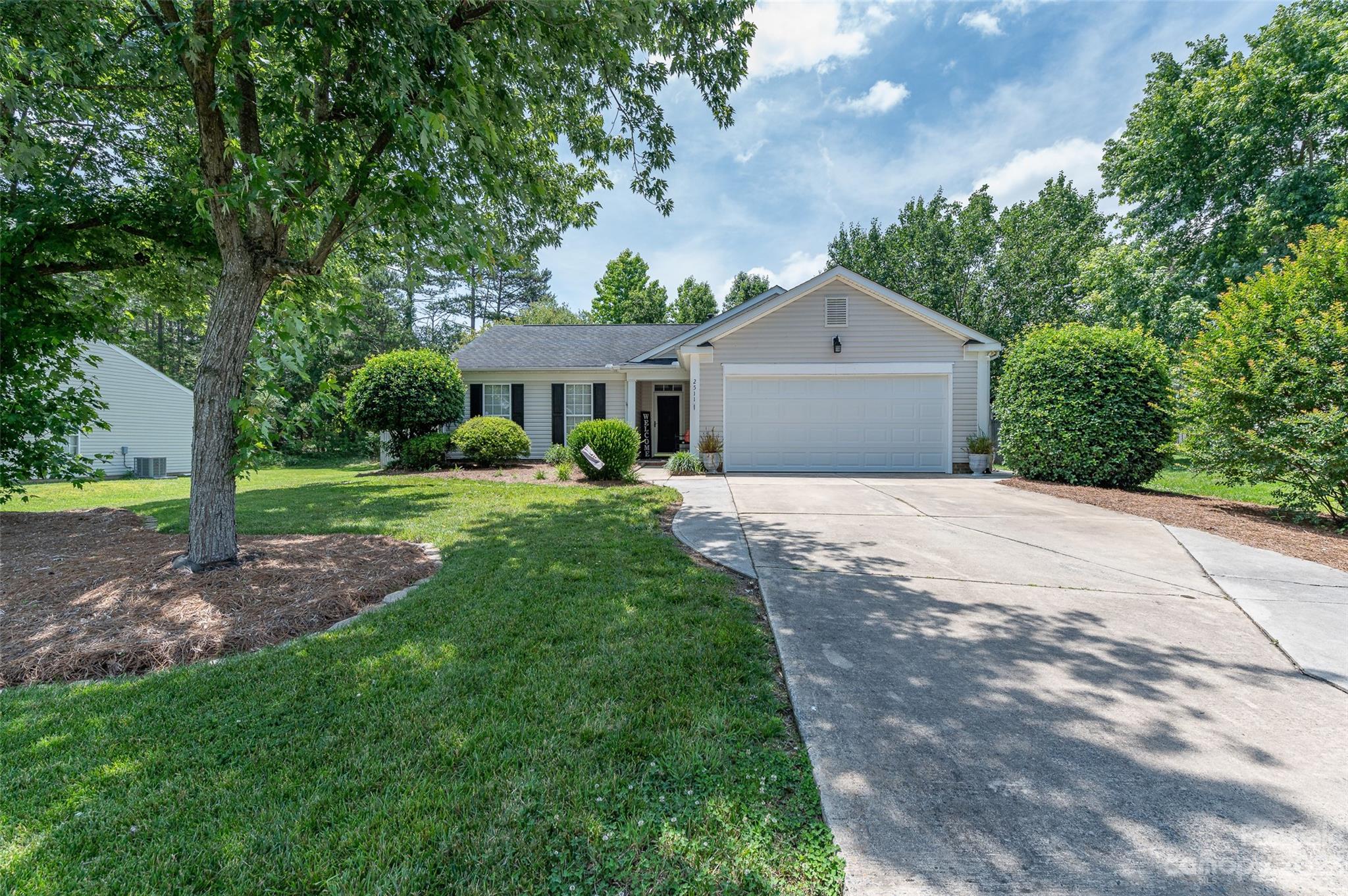 2511 Coatsdale Lane Matthews NC 28104