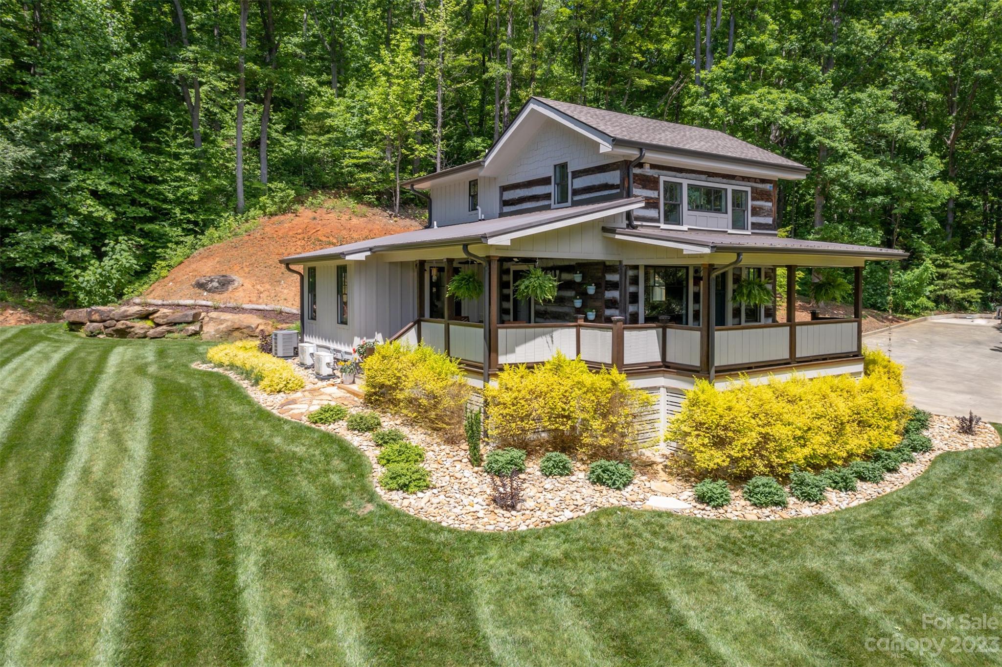 54 Holland Drive Columbus NC 28722
