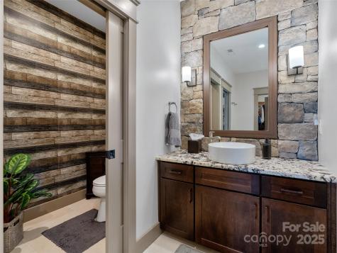 9 Soaring Hawk View Asheville NC 28804