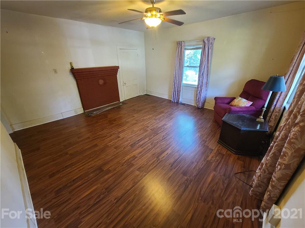 23 Gray Street Asheville NC 28801