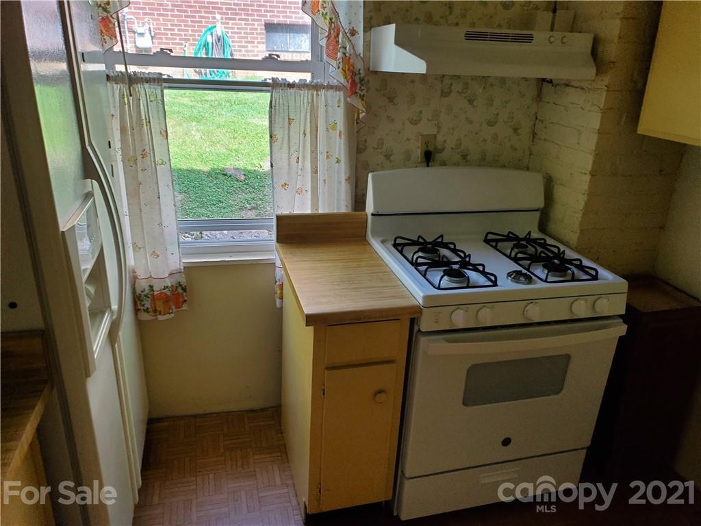 23 Gray Street Asheville NC 28801