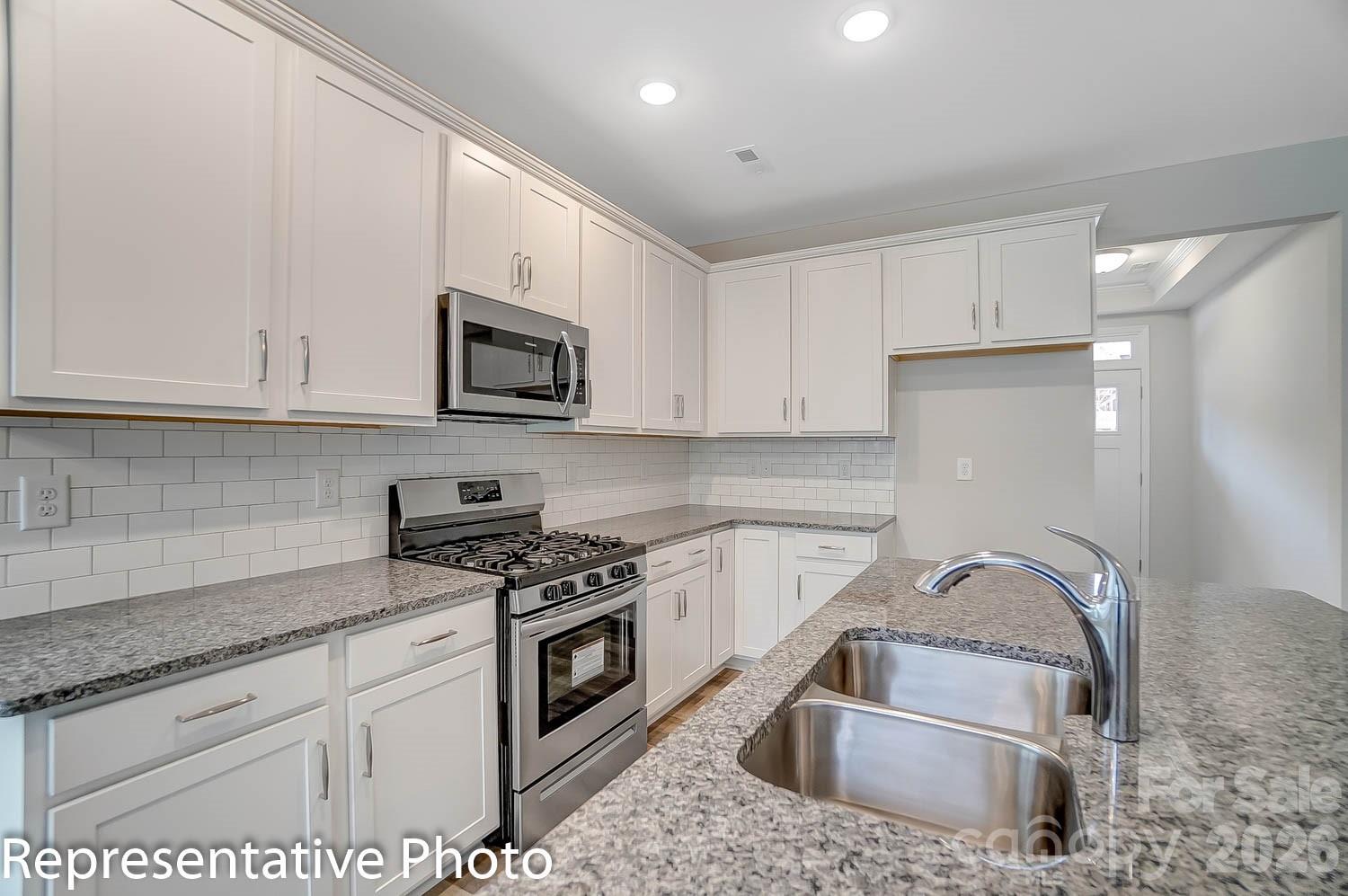 446 Blythe Townhome Lane Waxhaw NC 28173
