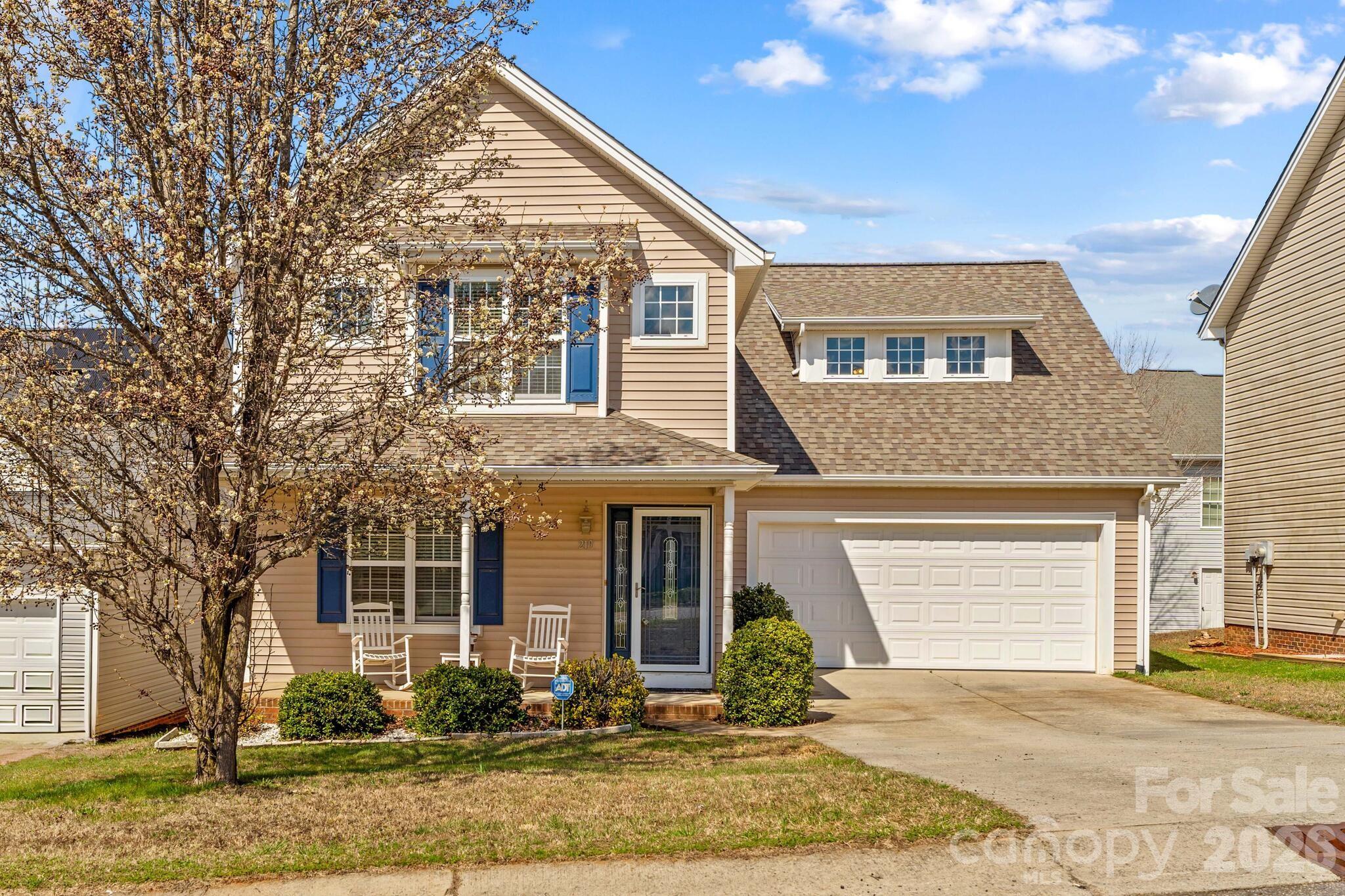 219 19th Avenue SE Hickory NC 28602