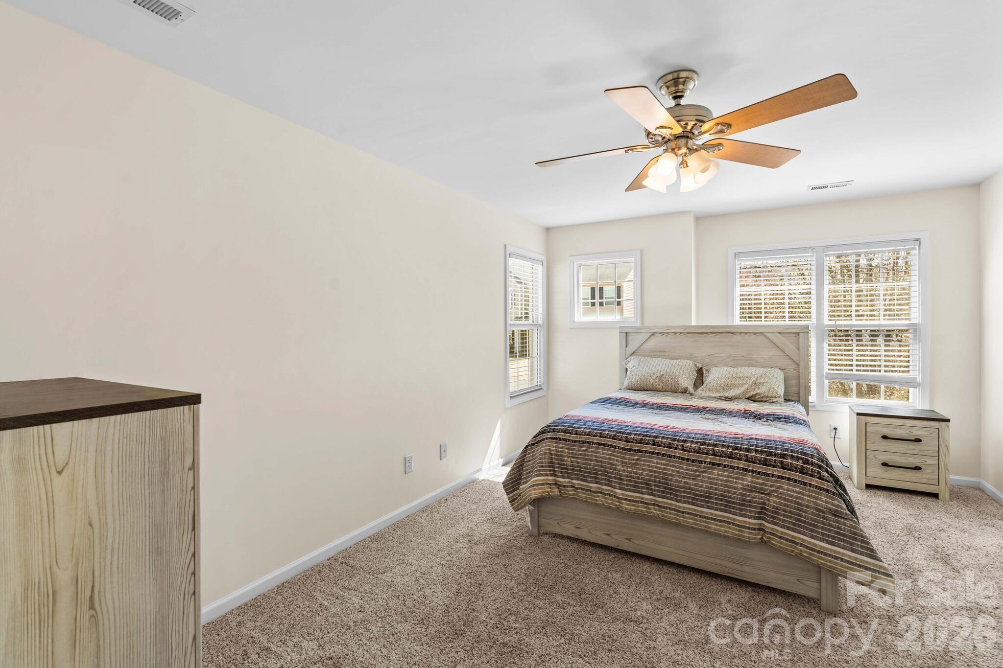 219 19th Avenue SE Hickory NC 28602