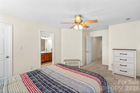 219 19th Avenue SE Hickory NC 28602