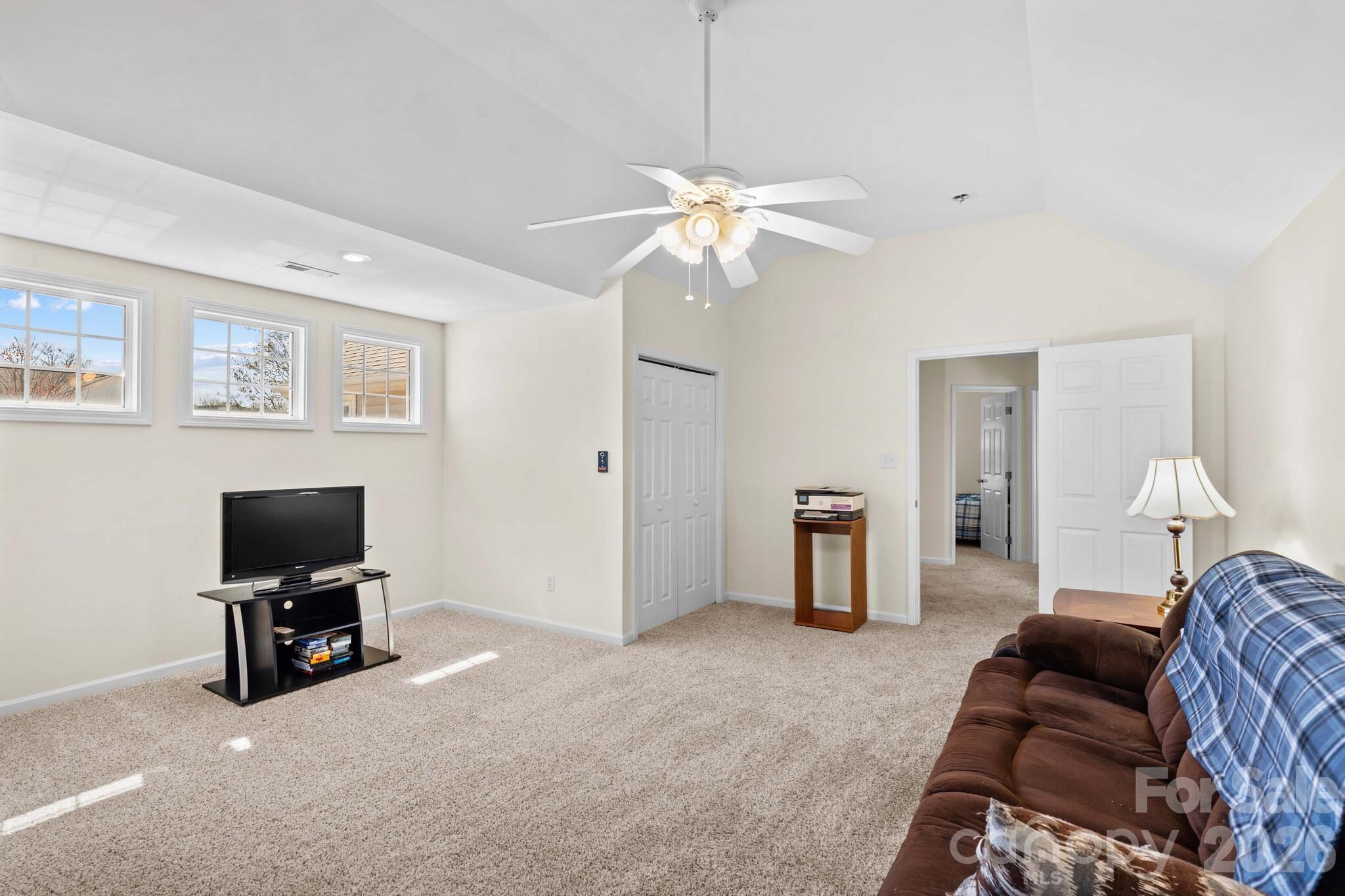 219 19th Avenue SE Hickory NC 28602