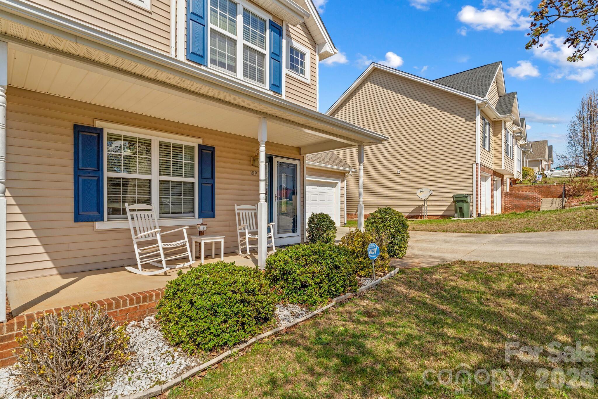 219 19th Avenue SE Hickory NC 28602