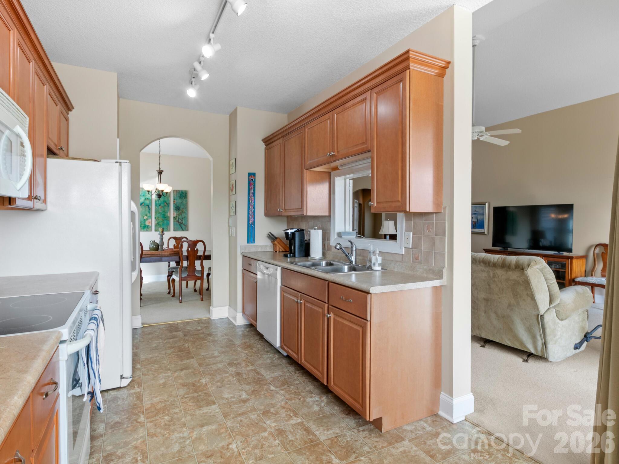 7 Eagle Creek Trail S Flat Rock NC 28731