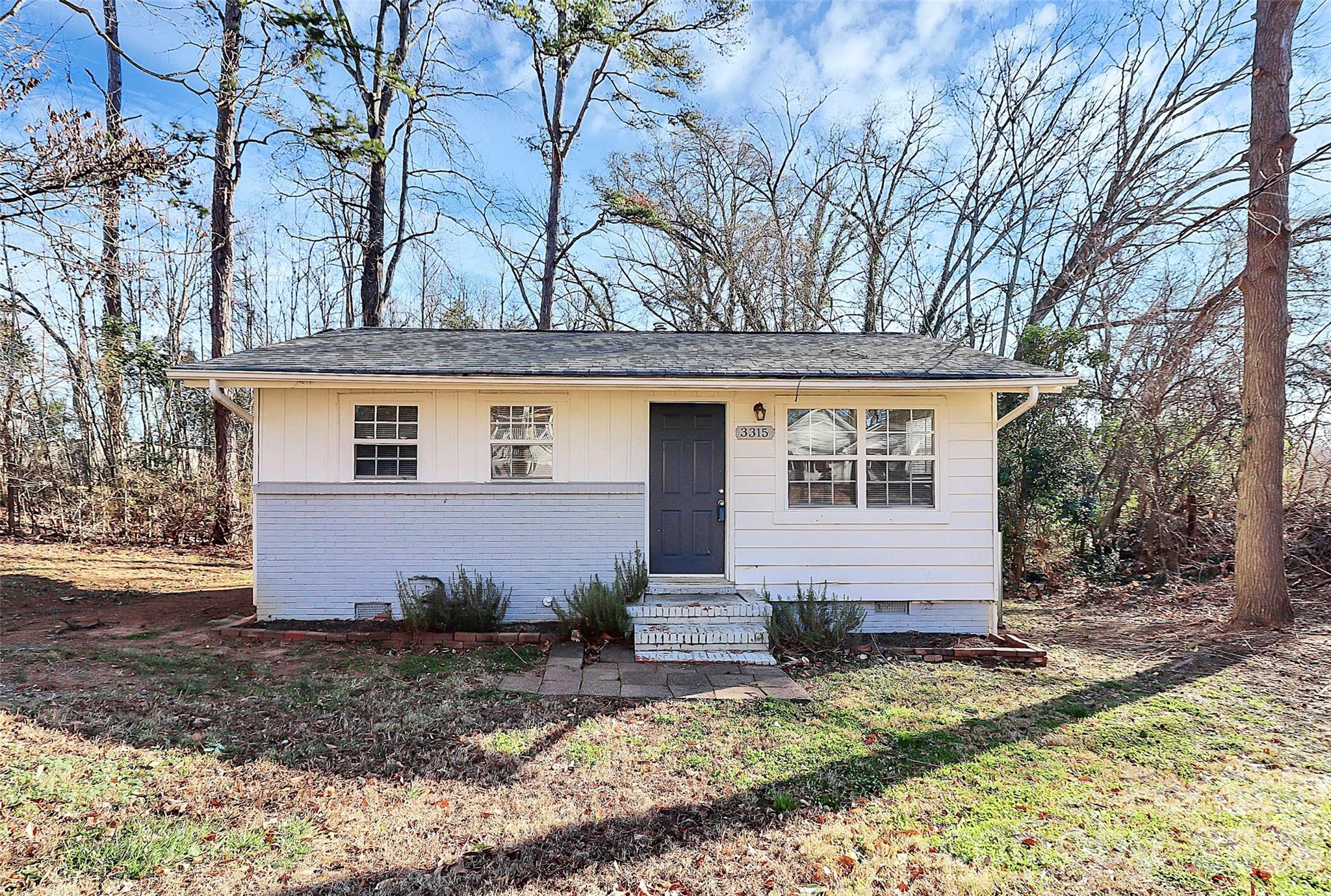 3315 Ross Avenue Charlotte NC 28208
