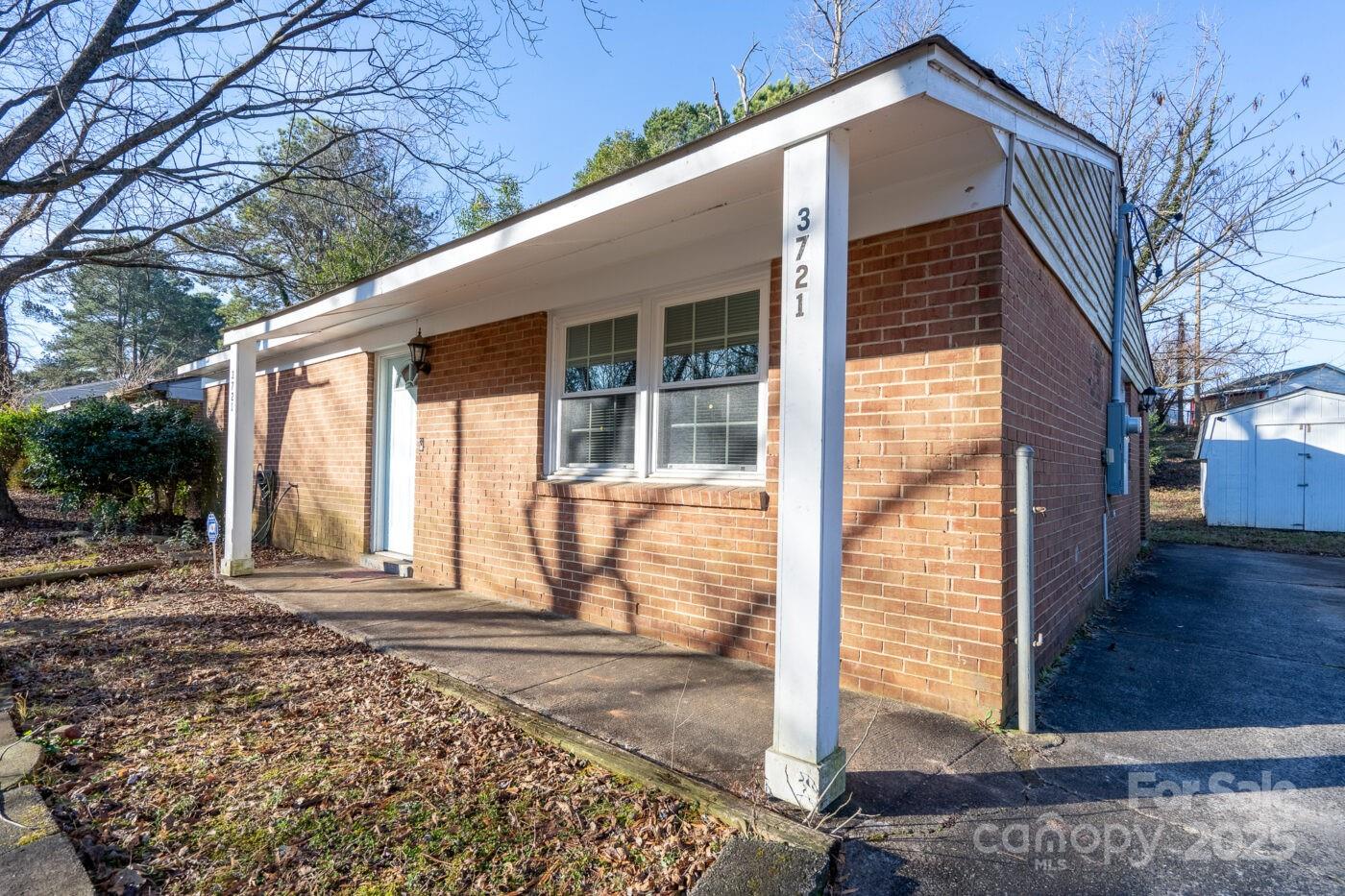 3721 Braden Drive Charlotte NC 28216