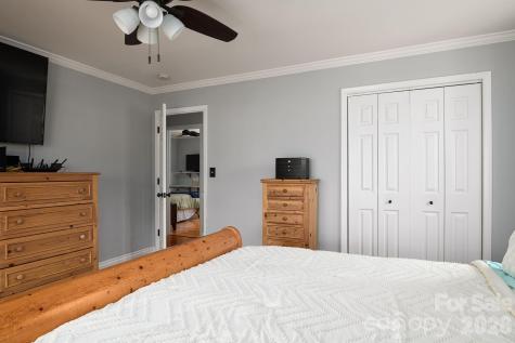 2141 Walker Road Winston Salem NC 27106