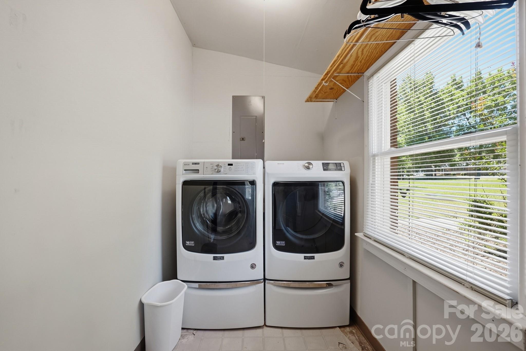 624 Patricia Avenue Harrisburg NC 28075