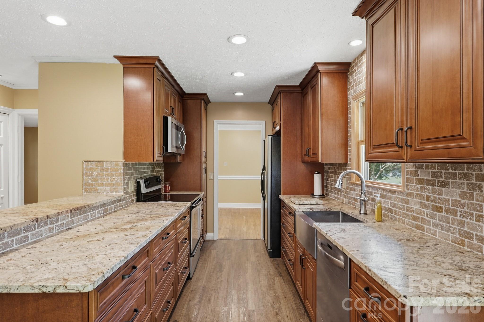 624 Patricia Avenue Harrisburg NC 28075