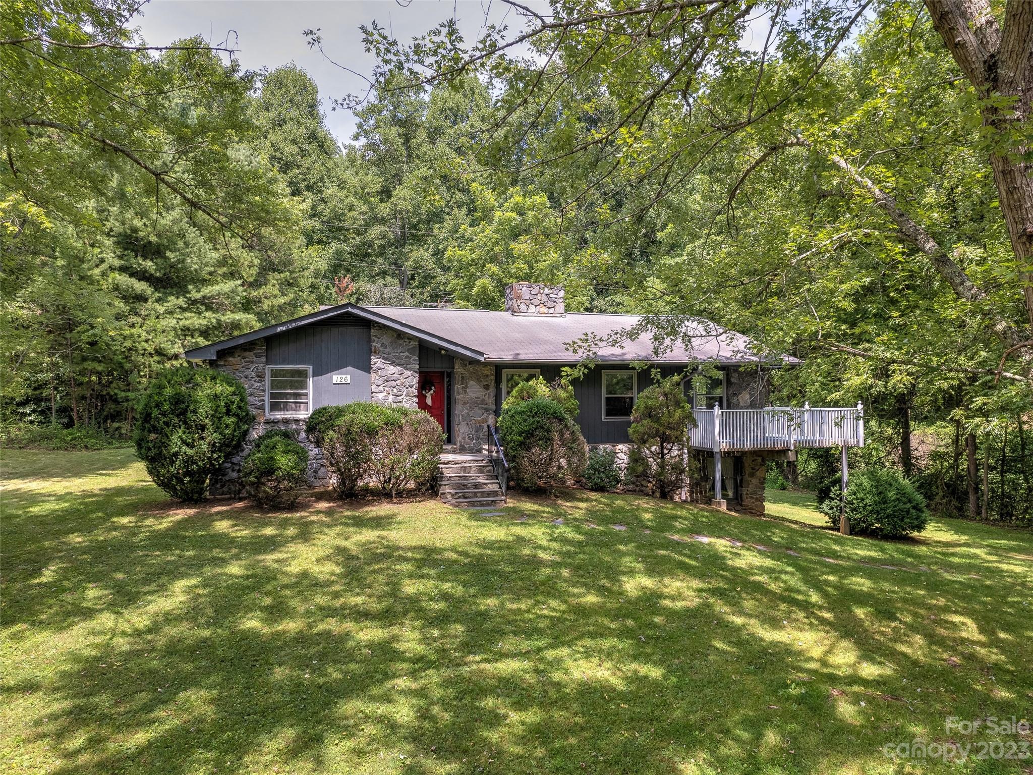126 Key Circle Waynesville NC 28785