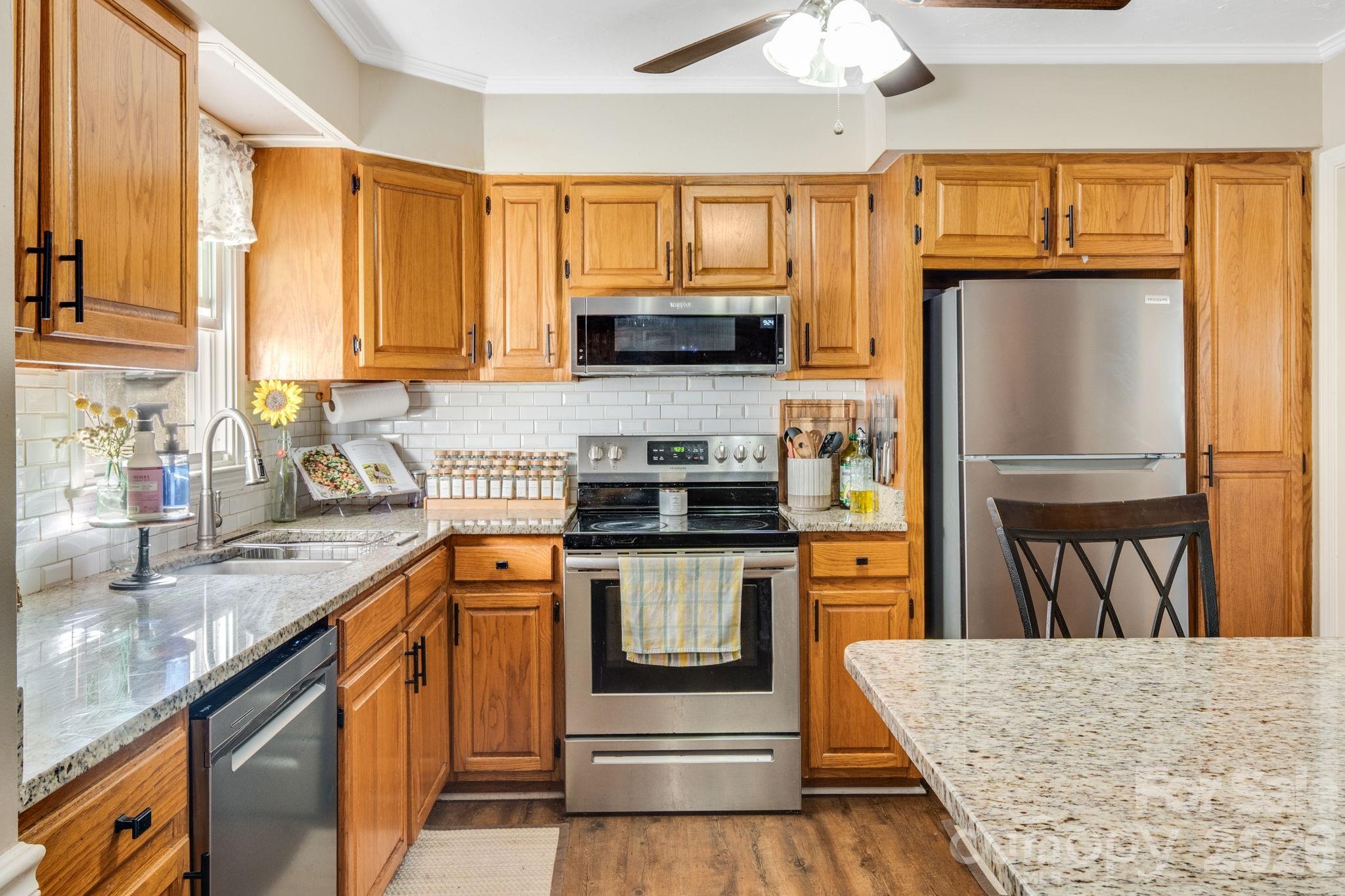 99 S Rowe Road Hendersonville NC 28792