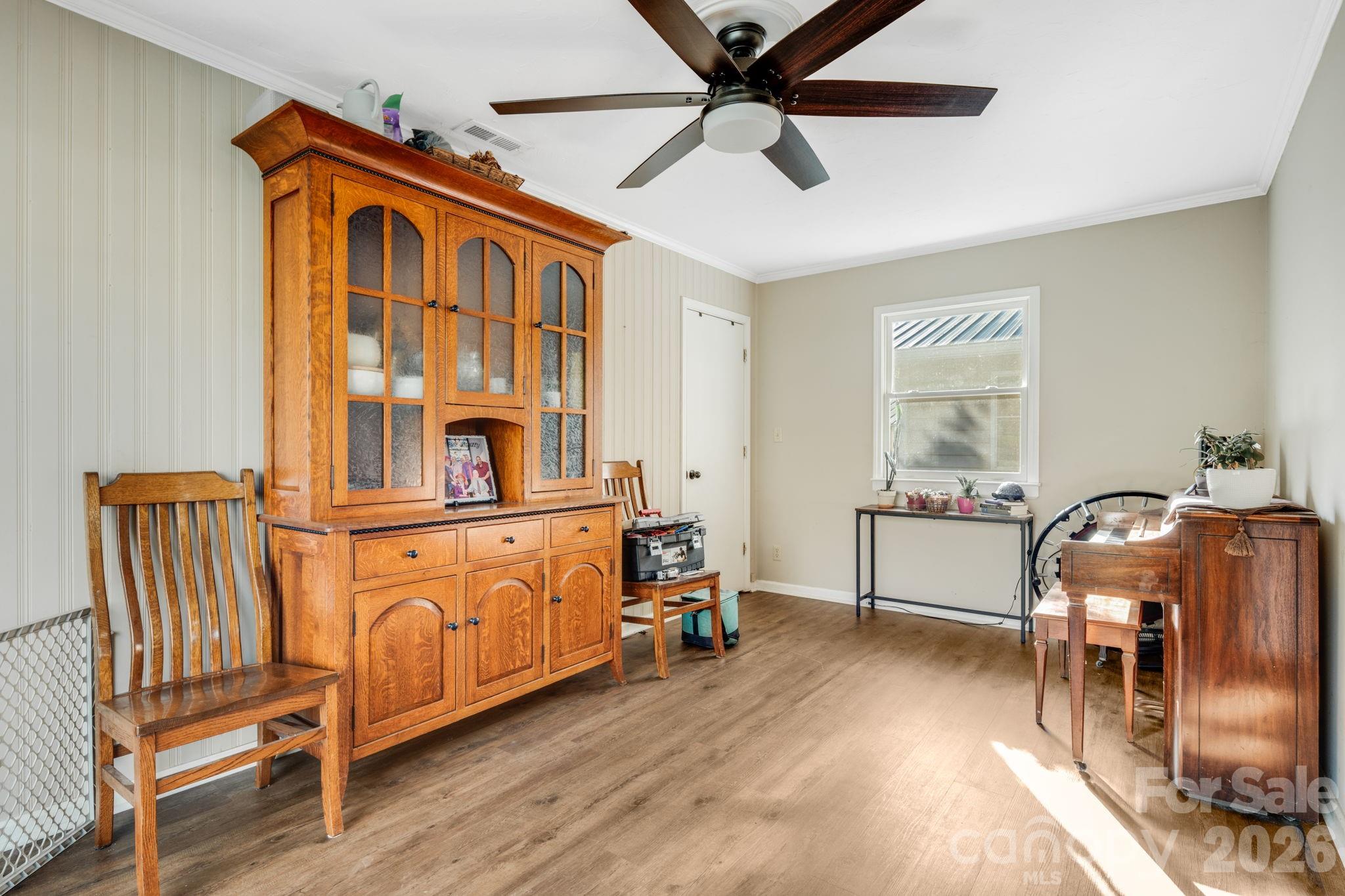 99 S Rowe Road Hendersonville NC 28792