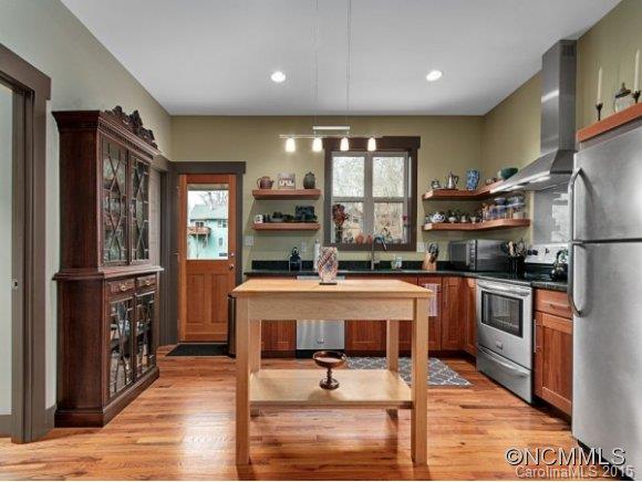 48 Houston Street Asheville NC 28801