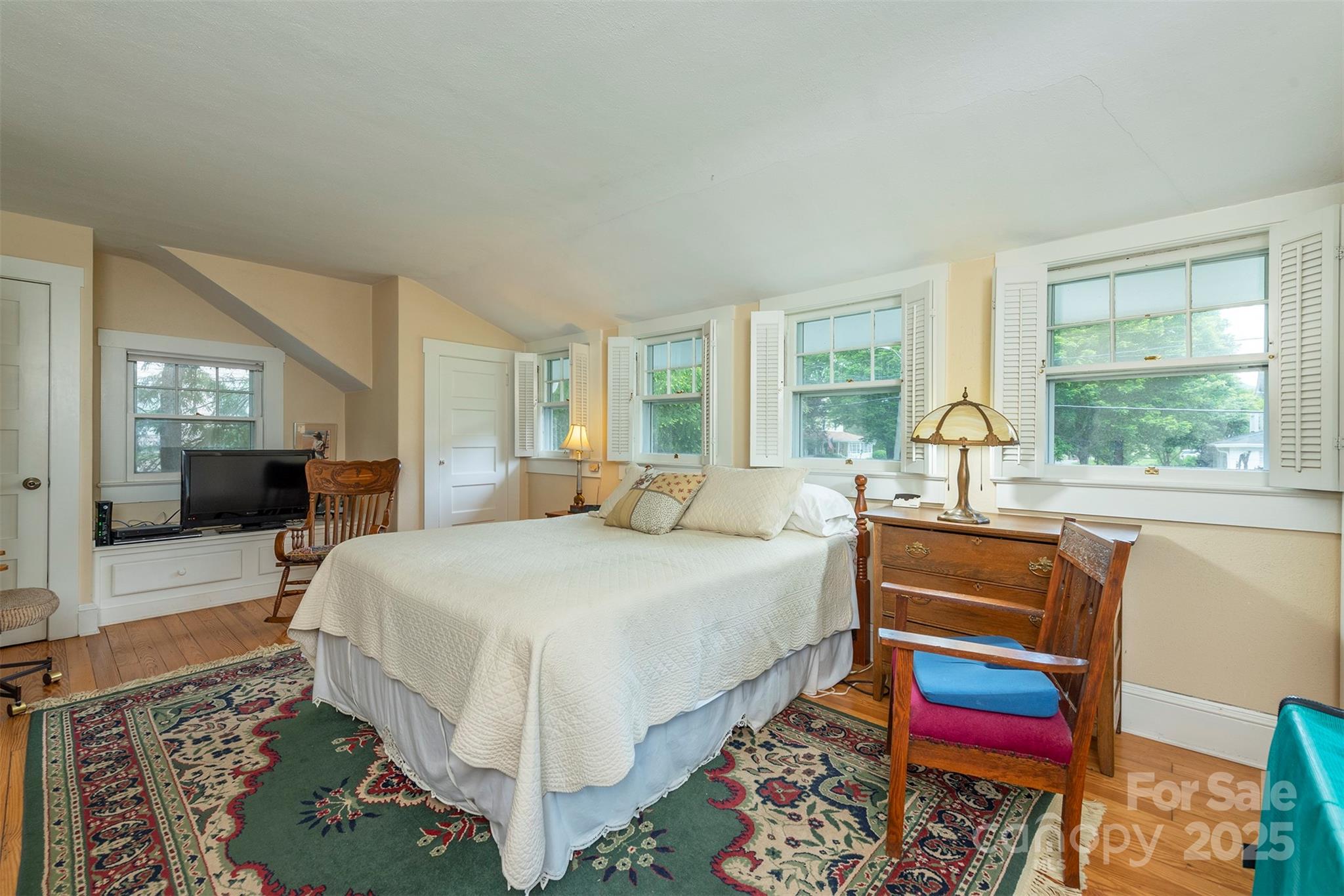 108 Connally Street Black Mountain NC 28711