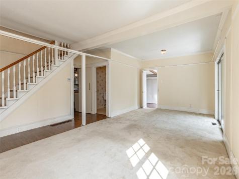 34 Lockhart Road Tryon NC 28782