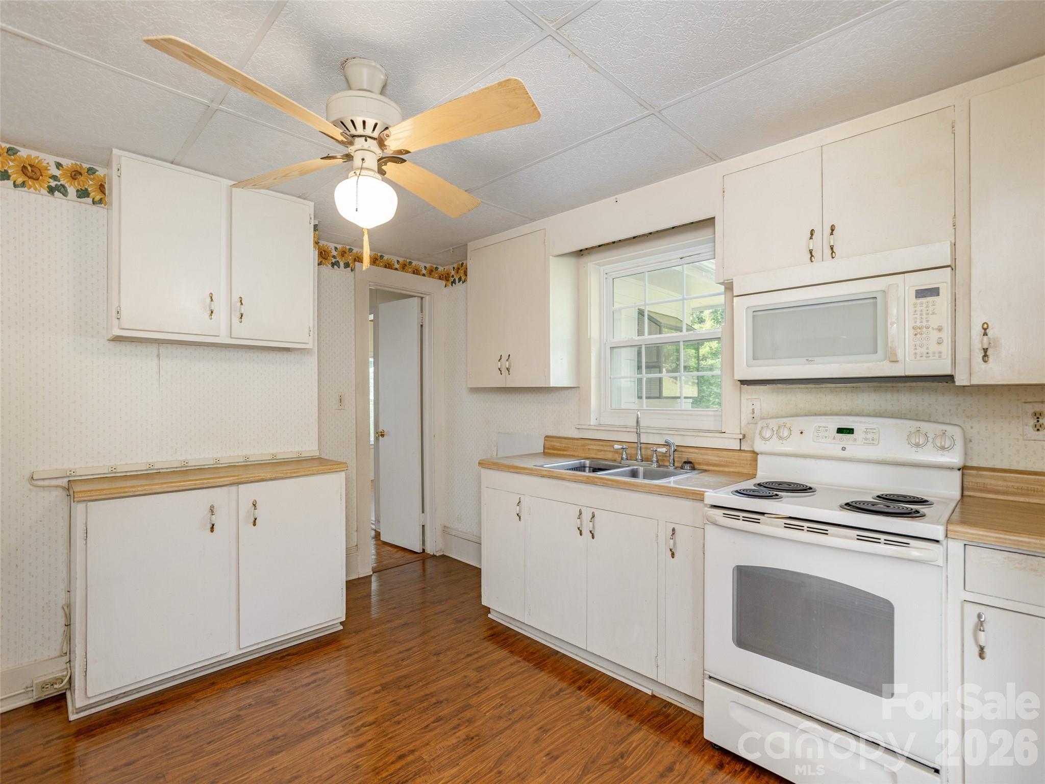 34 Lockhart Road Tryon NC 28782
