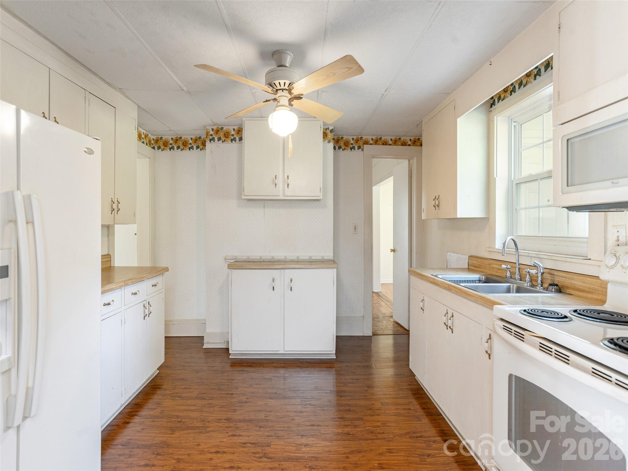 34 Lockhart Road Tryon NC 28782