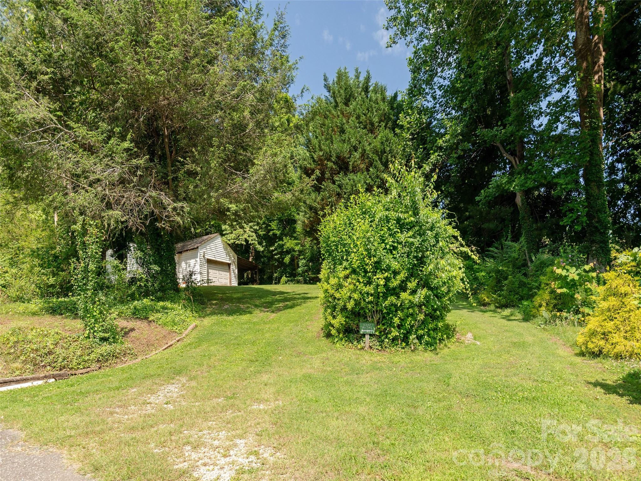 34 Lockhart Road Tryon NC 28782