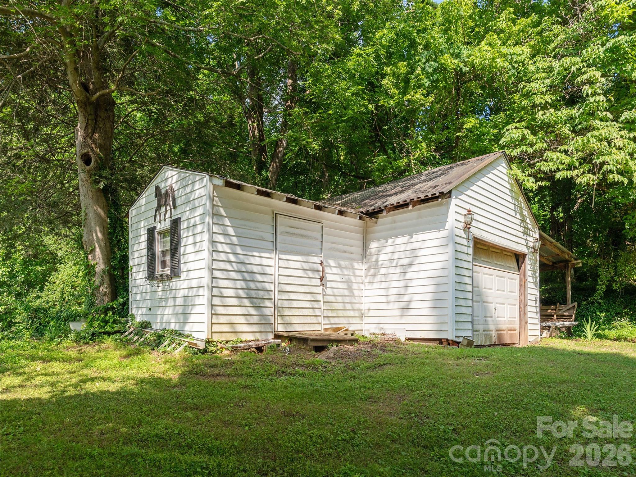 34 Lockhart Road Tryon NC 28782