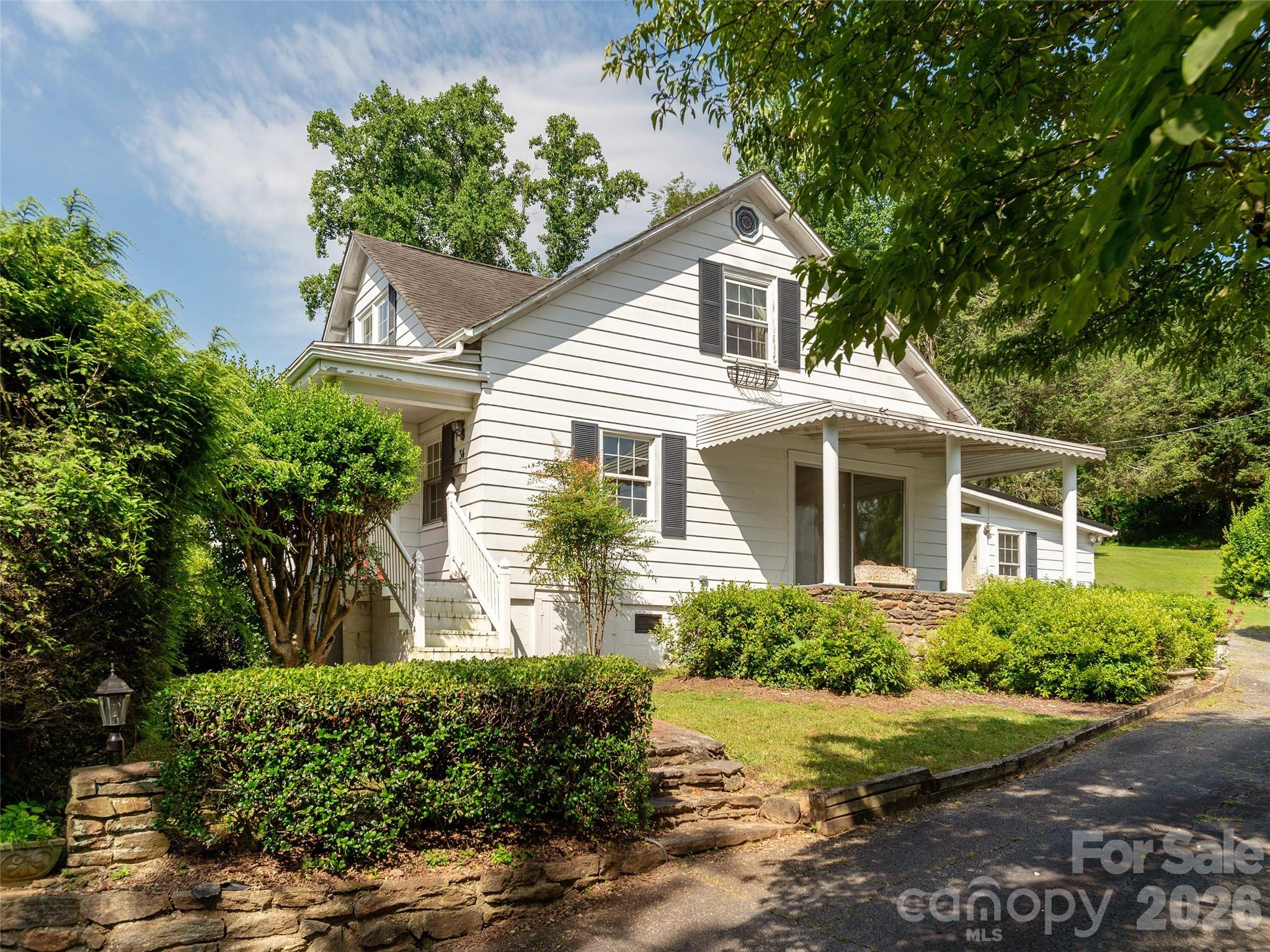 34 Lockhart Road Tryon NC 28782