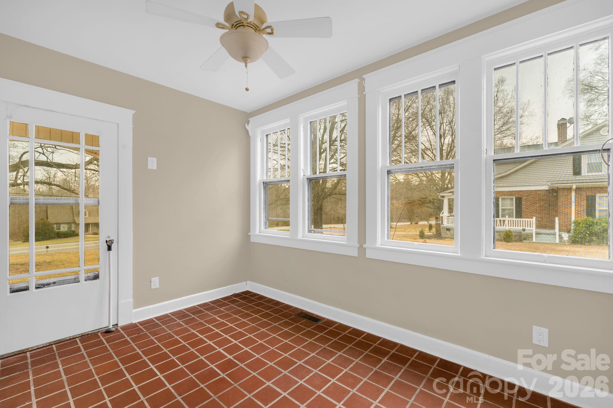 1820 S Park Drive Reidsville NC 27320
