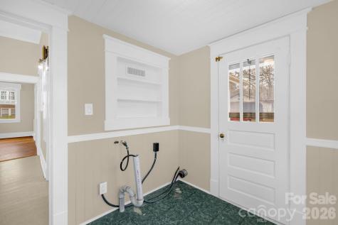 1820 S Park Drive Reidsville NC 27320
