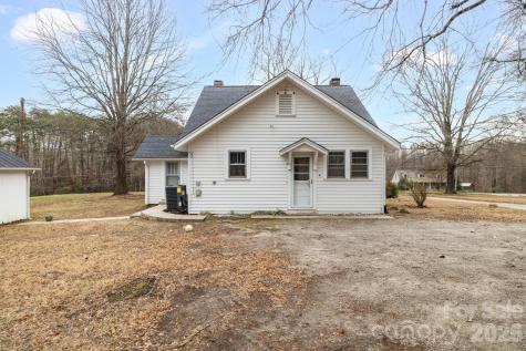 1820 S Park Drive Reidsville NC 27320