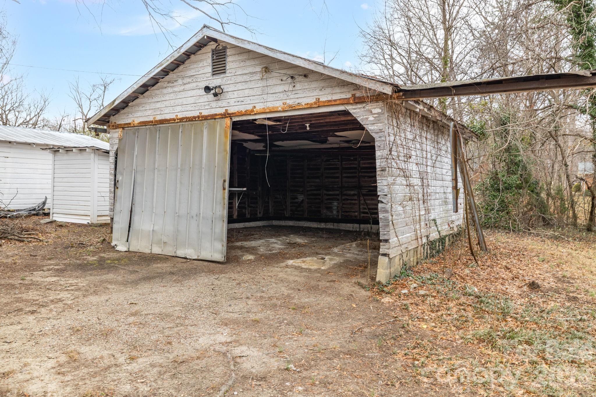 1820 S Park Drive Reidsville NC 27320