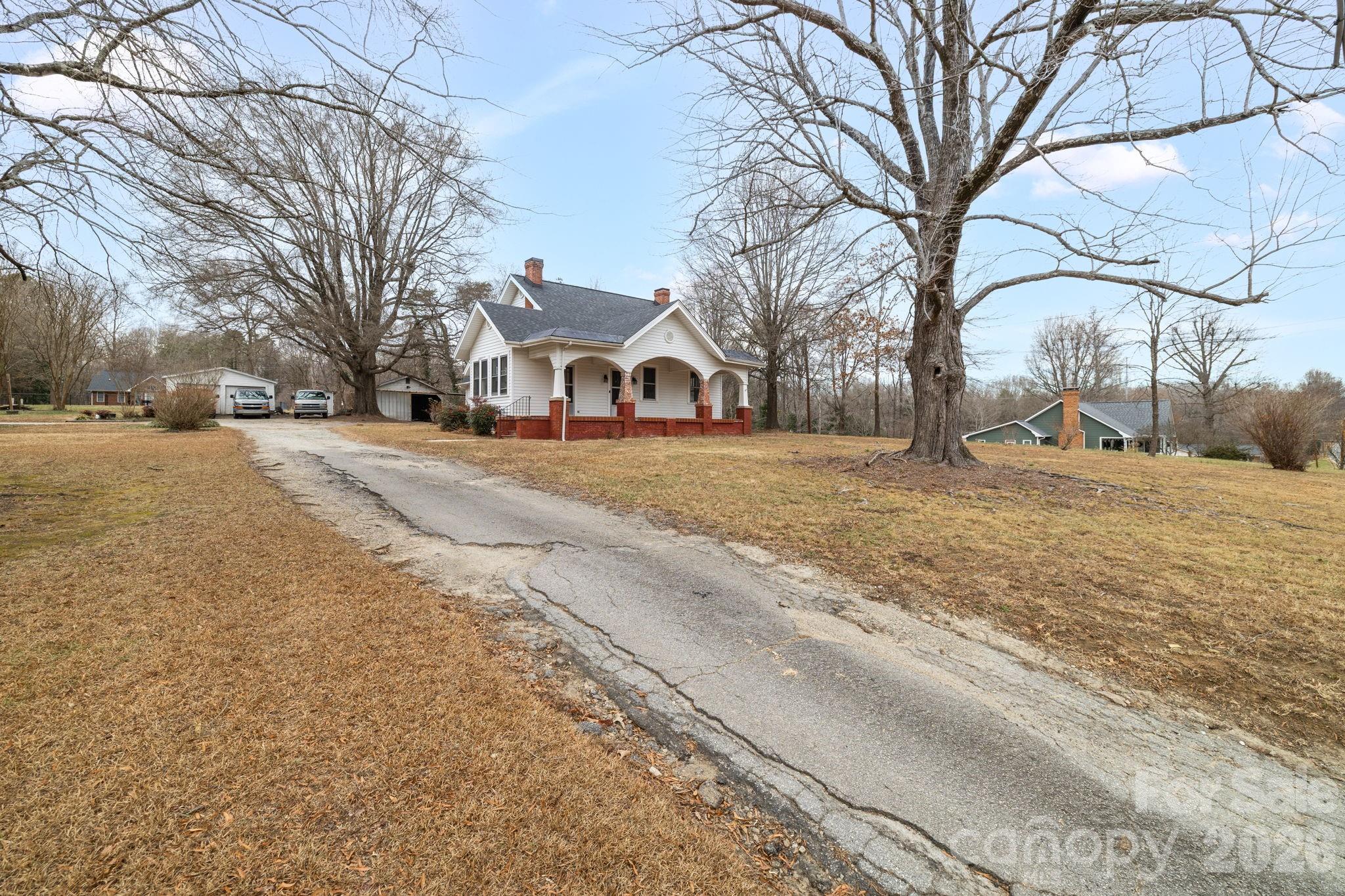 1820 S Park Drive Reidsville NC 27320