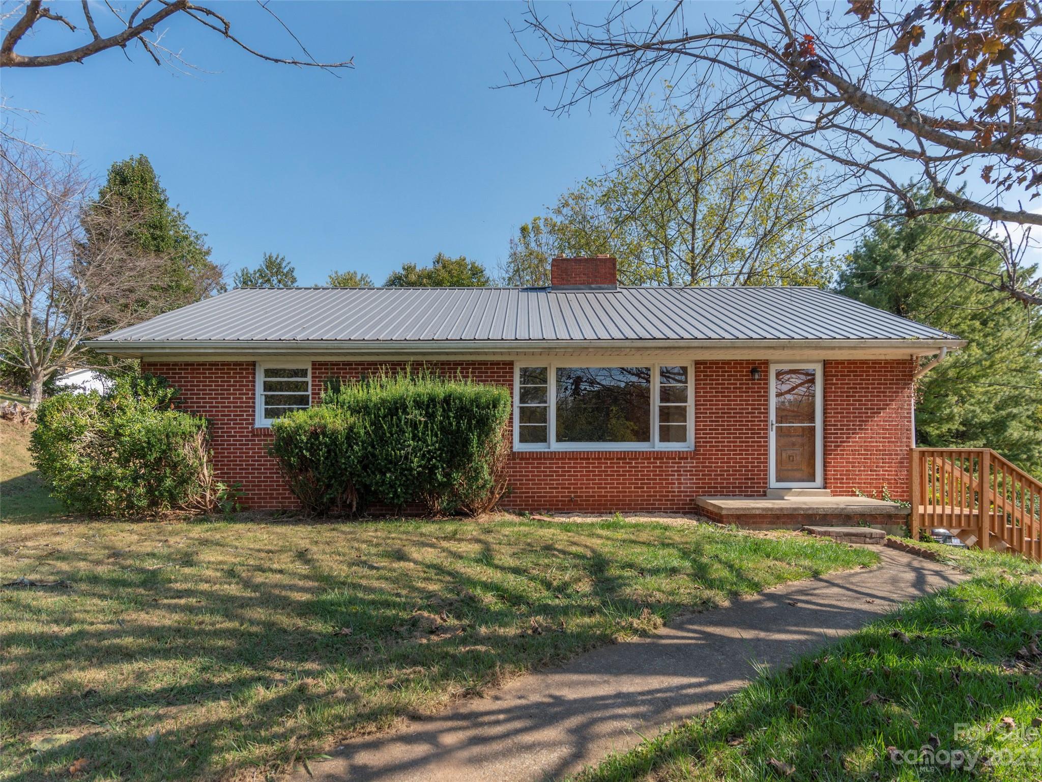 45 Star Ridge Road Canton NC 28716