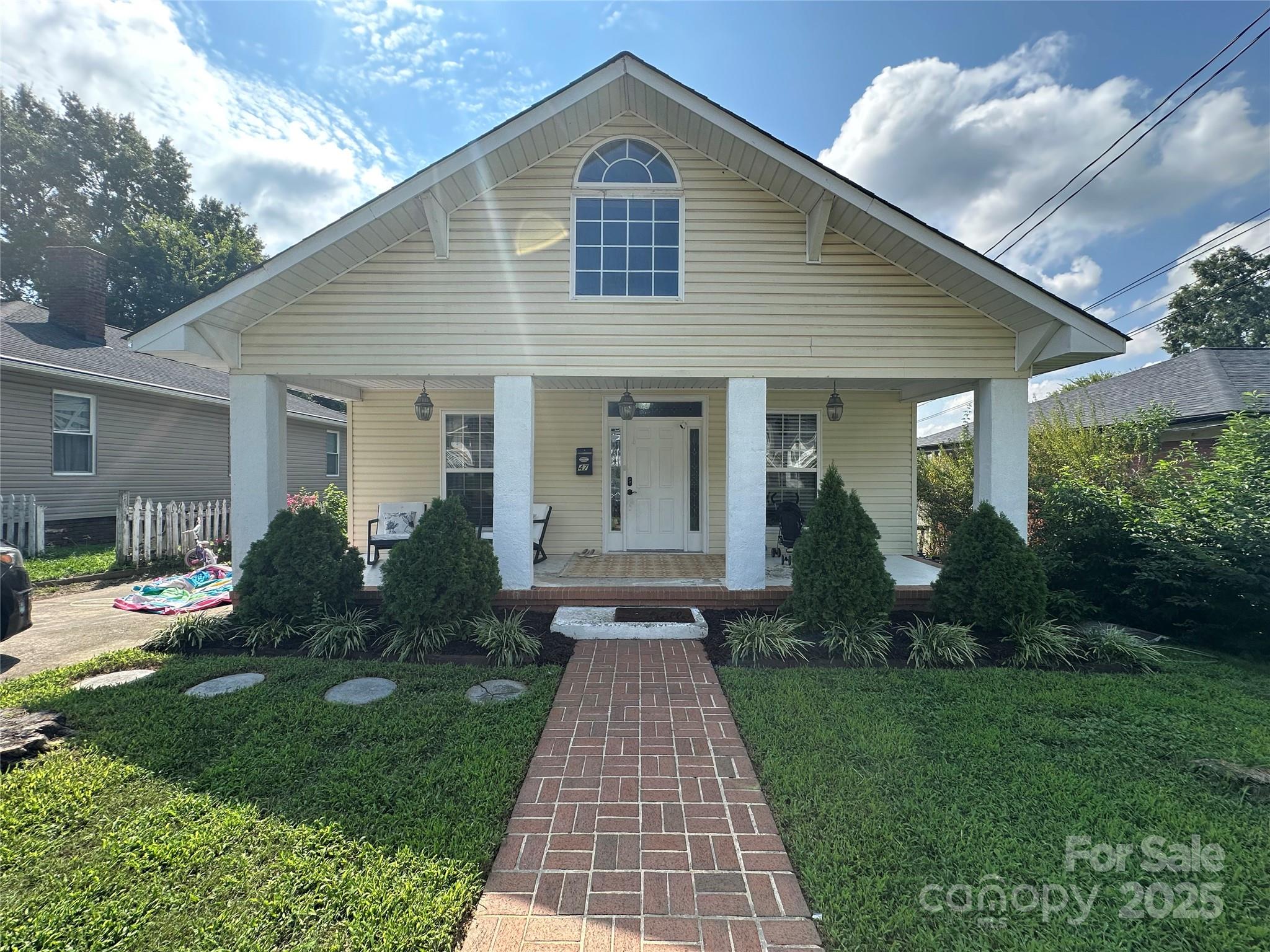 47 Douglas Avenue NW Concord NC 28025