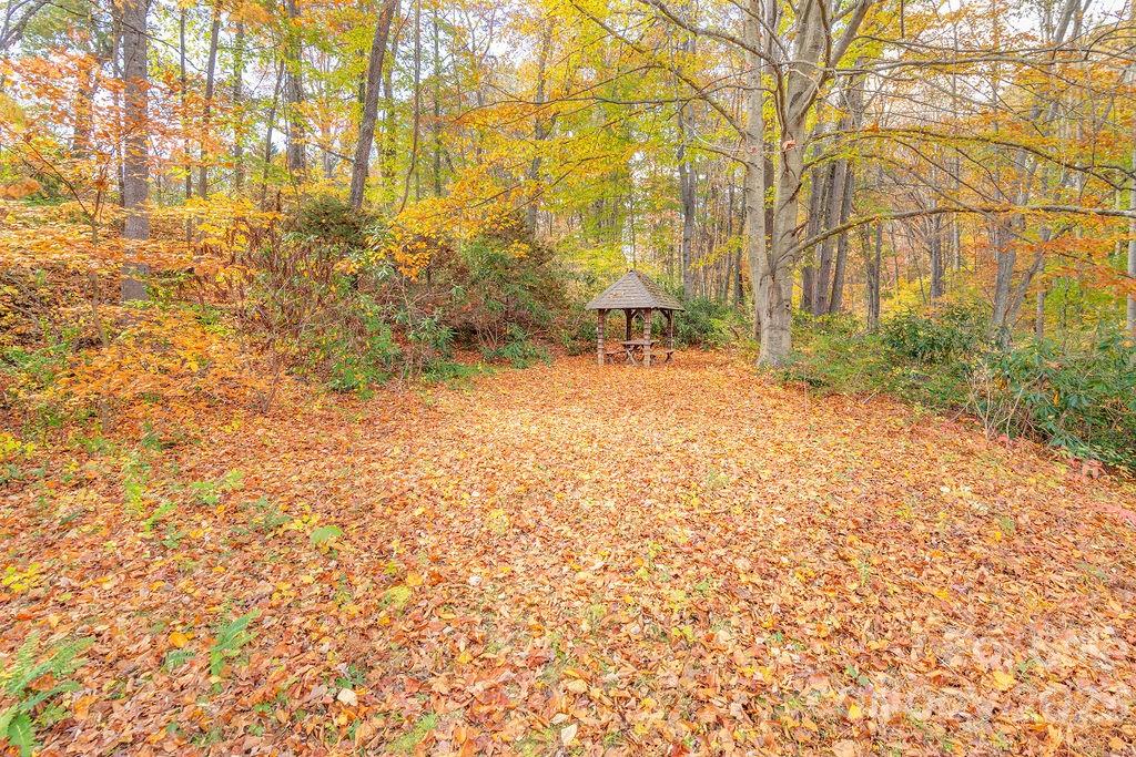 89 Knauth Road Asheville NC 28805