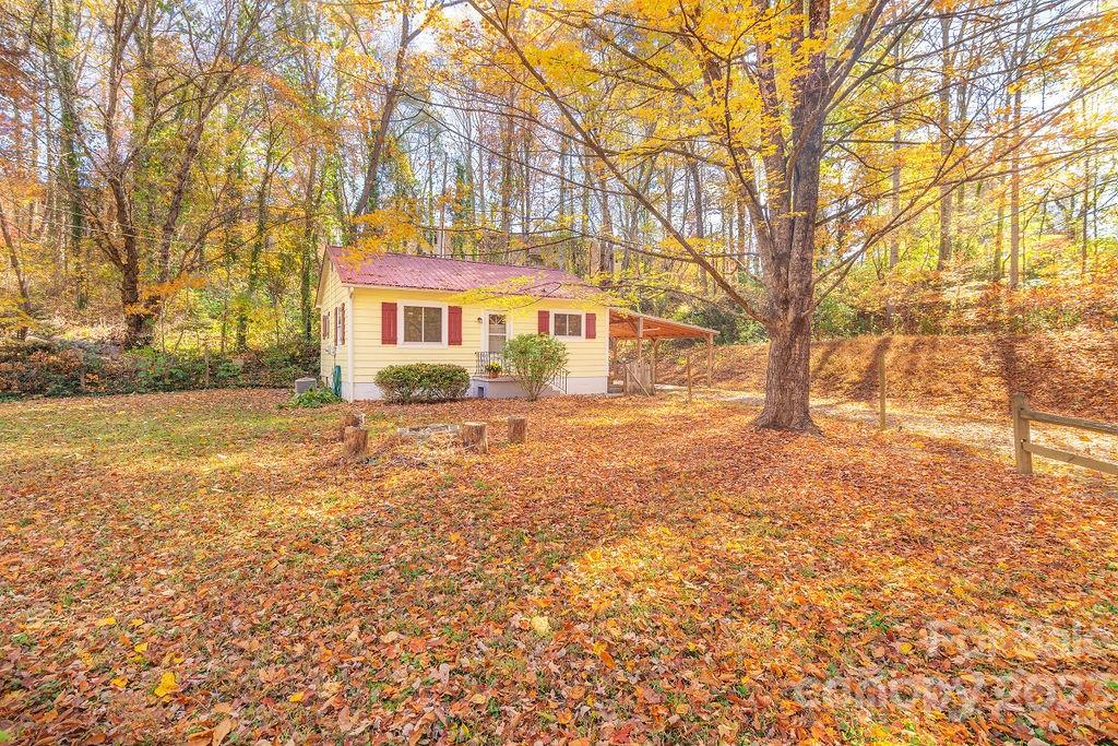 89 Knauth Road Asheville NC 28805