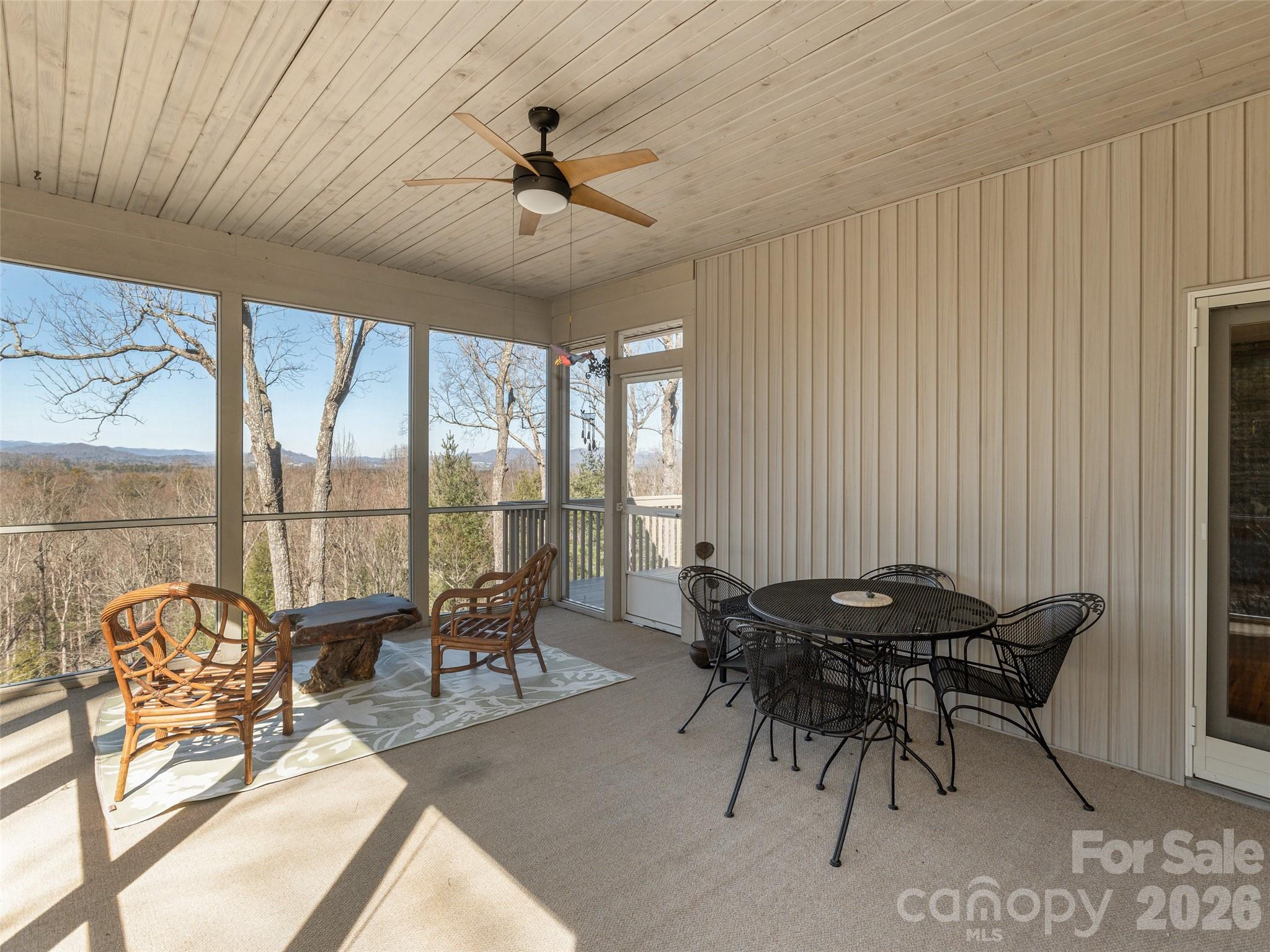 402 Claremont Drive Flat Rock NC 28731