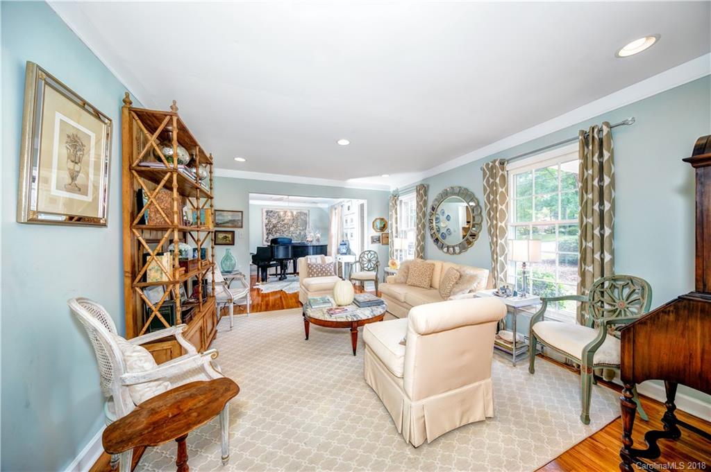 3908 Sussex Avenue Charlotte NC 28210