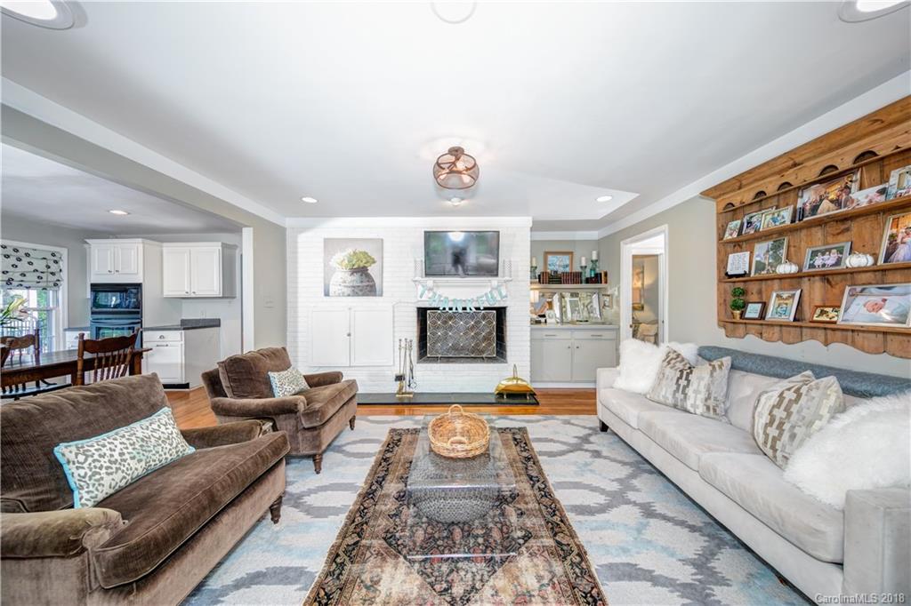 3908 Sussex Avenue Charlotte NC 28210