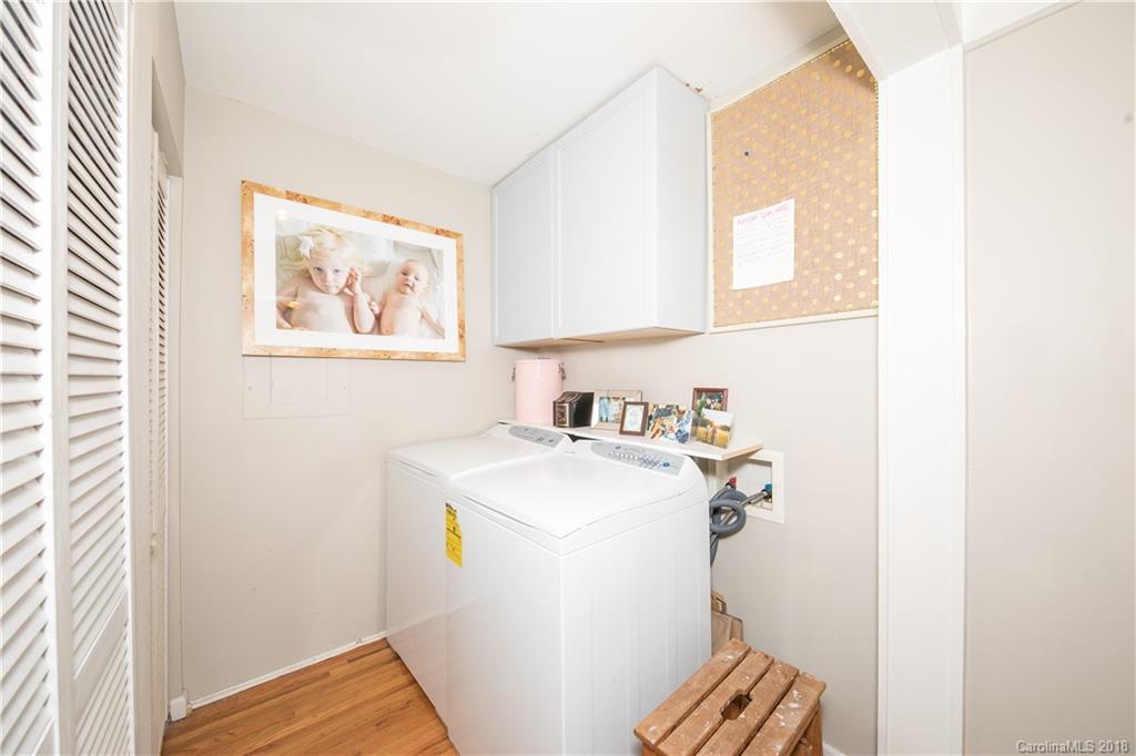 3908 Sussex Avenue Charlotte NC 28210