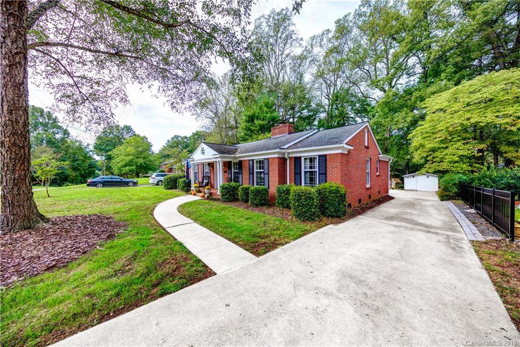 3908 Sussex Avenue Charlotte NC 28210