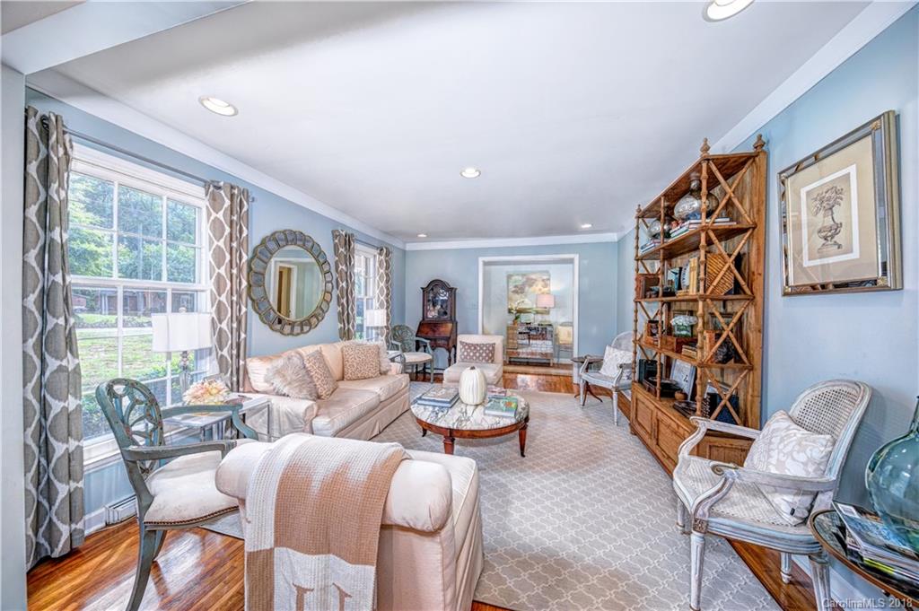 3908 Sussex Avenue Charlotte NC 28210