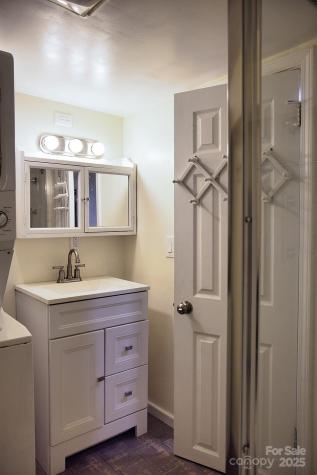 107 Riverview Drive Asheville NC 28806