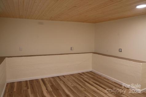 107 Riverview Drive Asheville NC 28806