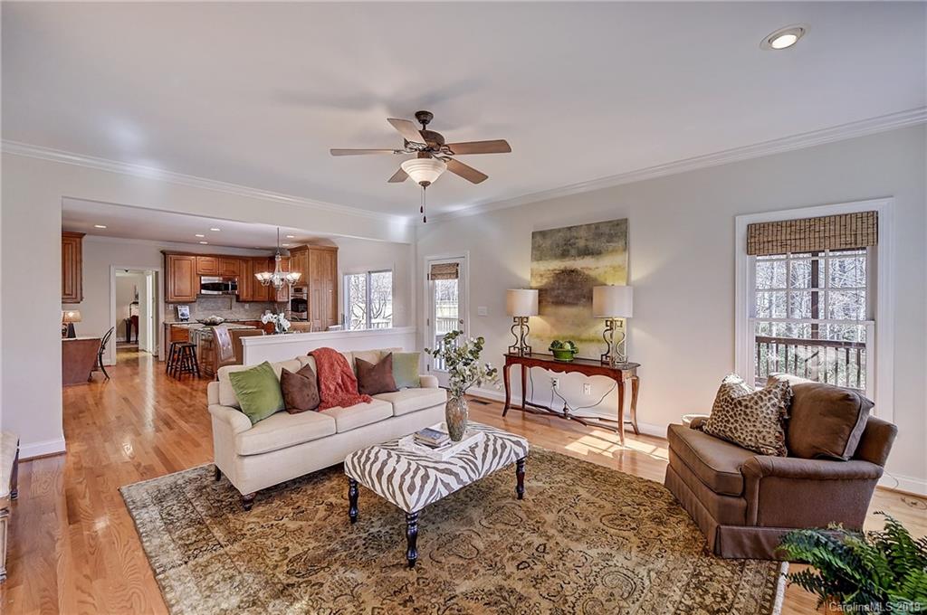 3911 Huckleberry Road Charlotte NC 28210