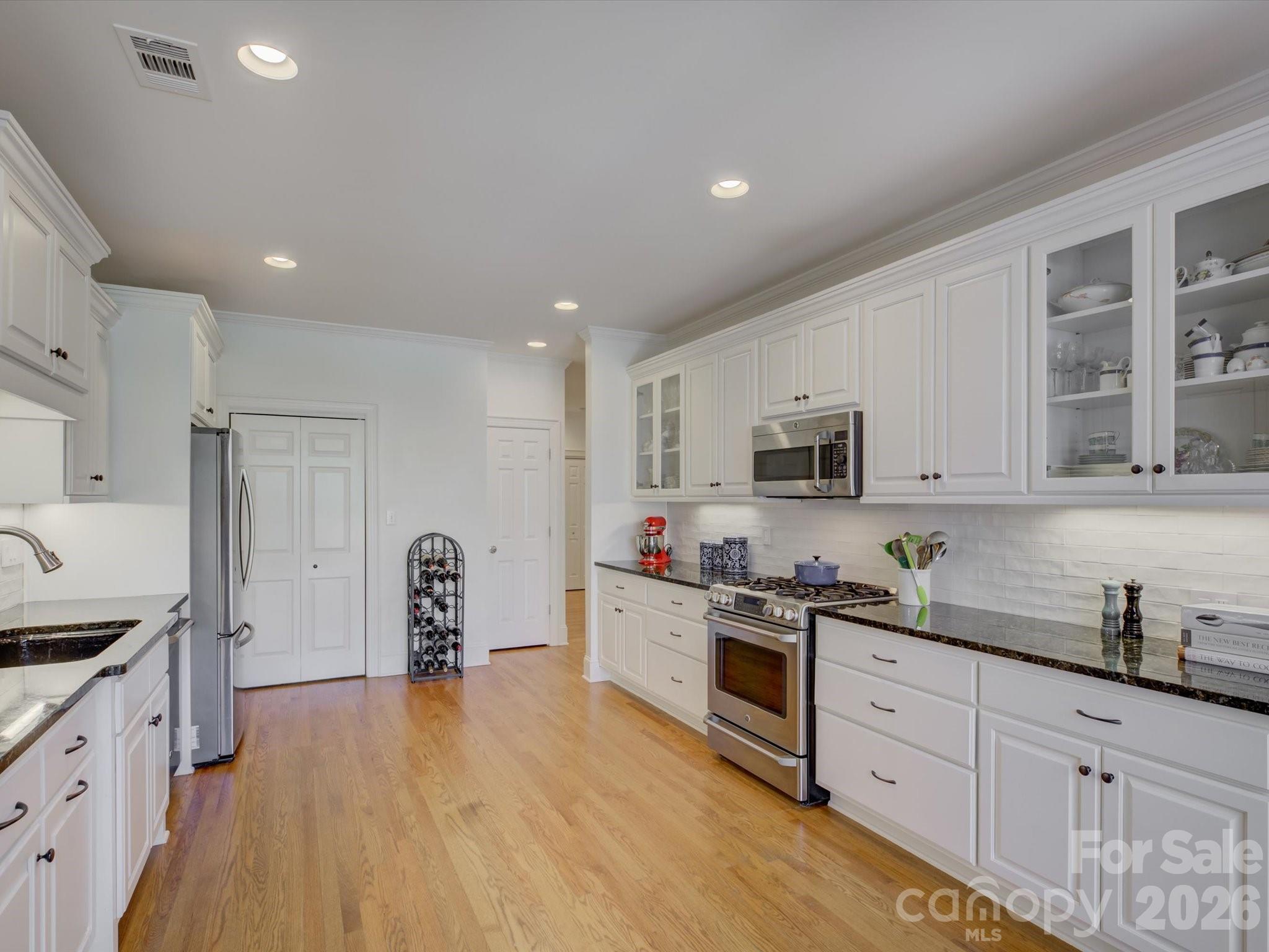8905 Challis Hill Lane Charlotte NC 28226