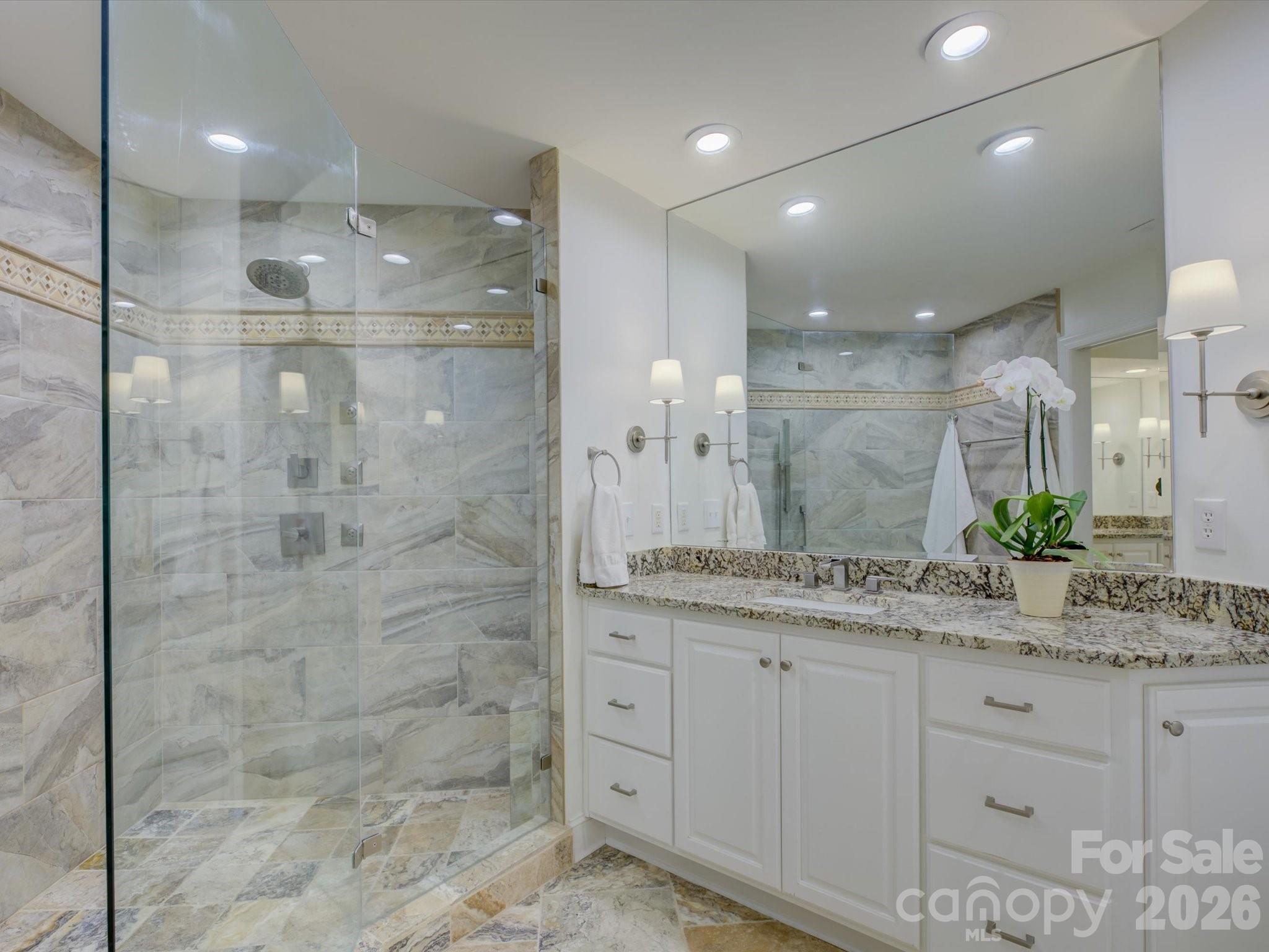 8905 Challis Hill Lane Charlotte NC 28226