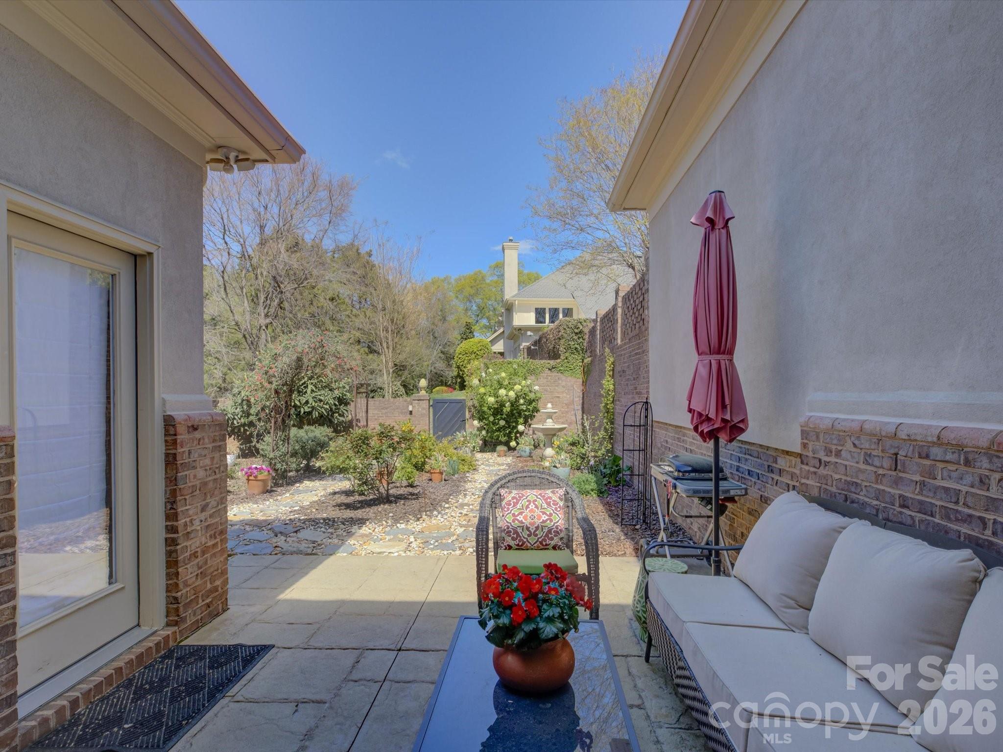 8905 Challis Hill Lane Charlotte NC 28226
